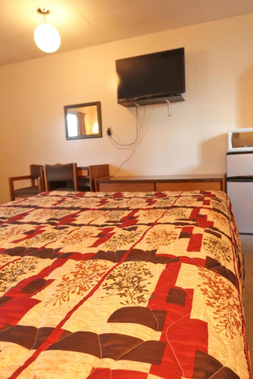 Sunset Motel Creston Zewnętrze zdjęcie